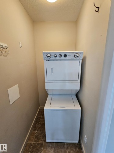 In-suite Laundry - Edmonton, AB - Indoor Photo Showing Laundry Room