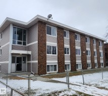 302 12223 82 Street  Edmonton, AB T5B 2W9