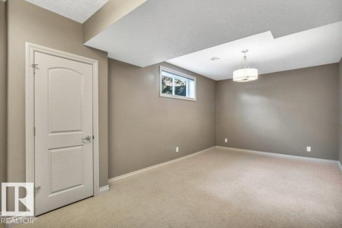 17 12610 15 Avenue, Edmonton, AB - Indoor Photo Showing Other Room