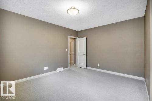 17 12610 15 Avenue, Edmonton, AB - Indoor Photo Showing Other Room