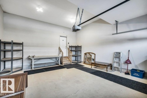 17 12610 15 Avenue, Edmonton, AB - Indoor Photo Showing Garage