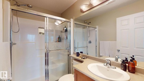 4942 Terwillegar Common, Edmonton, AB - Indoor Photo Showing Bathroom