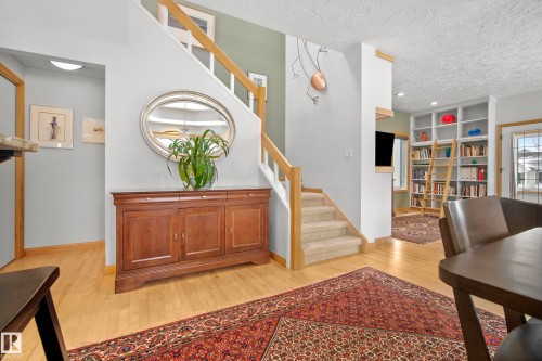 9604 100A Street, Edmonton, AB - Indoor Photo Showing Other Room