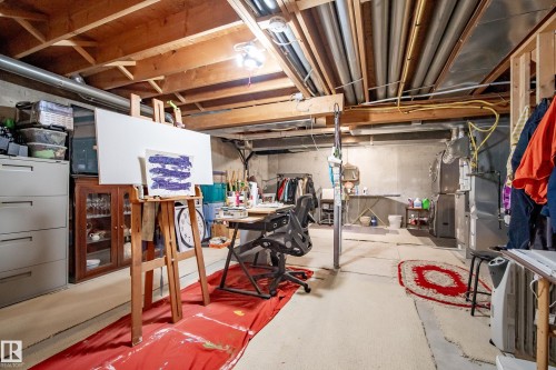 9604 100A Street, Edmonton, AB - Indoor Photo Showing Basement