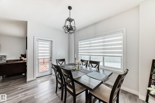 7035 Chivers Loop, Edmonton, AB - Indoor Photo Showing Dining Room