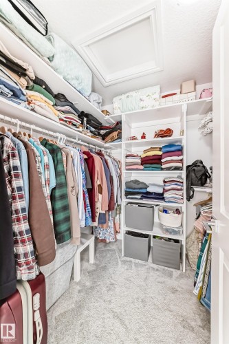 7035 Chivers Loop, Edmonton, AB - Indoor With Storage