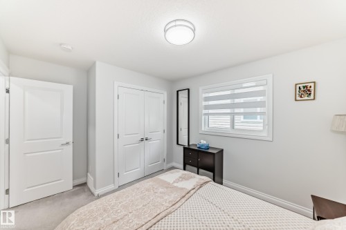 7035 Chivers Loop, Edmonton, AB - Indoor Photo Showing Bedroom