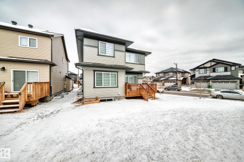 7035 Chivers Loop, Edmonton, AB - Outdoor