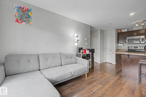 330 390 Windermere Rd, Edmonton, AB - Indoor