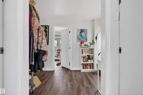 9205 99 Street, Edmonton, AB - Indoor Photo Showing Other Room