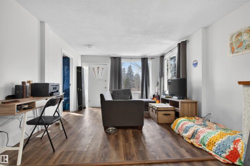 9205 99 Street, Edmonton, AB - Indoor Photo Showing Other Room