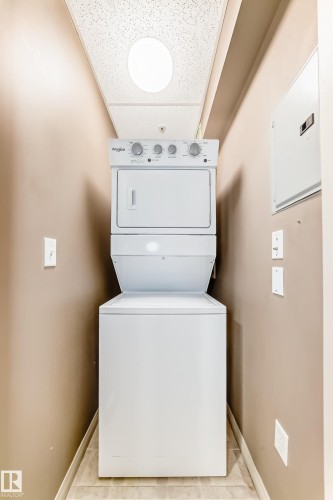 1-304 4245 139 Avenue, Edmonton, AB - Indoor Photo Showing Laundry Room