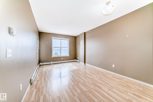1-304 4245 139 Avenue, Edmonton, AB - Indoor Photo Showing Other Room