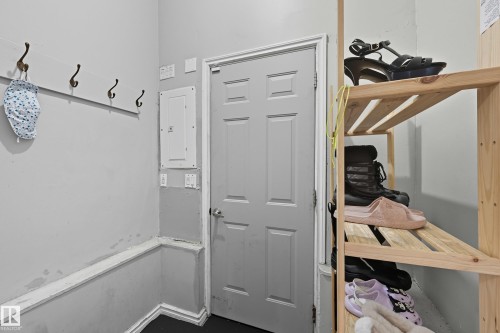 11908 71 Street, Edmonton, AB - Indoor Photo Showing Other Room