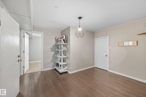 11908 71 Street, Edmonton, AB - Indoor Photo Showing Other Room