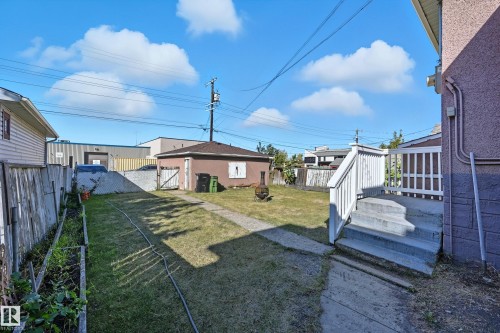 11908 71 Street, Edmonton, AB - Outdoor