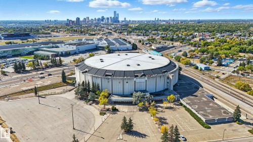 11908 71 Street, Edmonton, AB - Outdoor With View