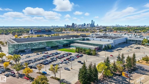 11908 71 Street, Edmonton, AB - Outdoor With View