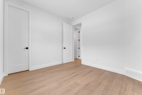 8790 Mayday Lane, Edmonton, AB - Indoor Photo Showing Other Room