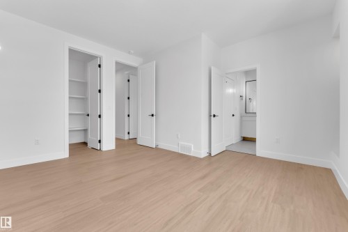 8790 Mayday Lane, Edmonton, AB - Indoor Photo Showing Other Room