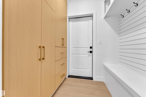 8790 Mayday Lane, Edmonton, AB - Indoor Photo Showing Other Room