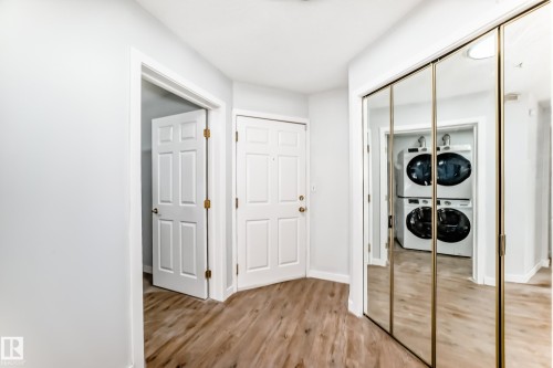 112 11716 100 Avenue, Edmonton, AB - Indoor Photo Showing Other Room