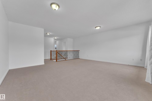 208 79 Street, Edmonton, AB - Indoor Photo Showing Other Room