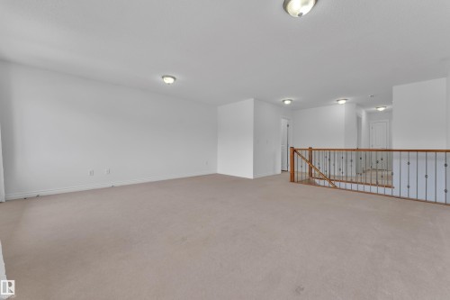 208 79 Street, Edmonton, AB - Indoor Photo Showing Other Room