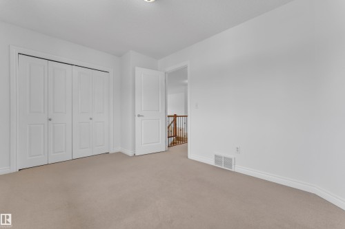 208 79 Street, Edmonton, AB - Indoor Photo Showing Other Room