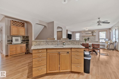 4228 8 Avenue, Edson, AB - Indoor Photo Showing Kitchen