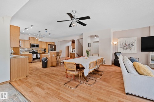 4228 8 Avenue, Edson, AB - Indoor