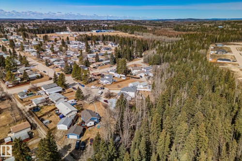 4228 8 Avenue, Edson, AB - Outdoor With View