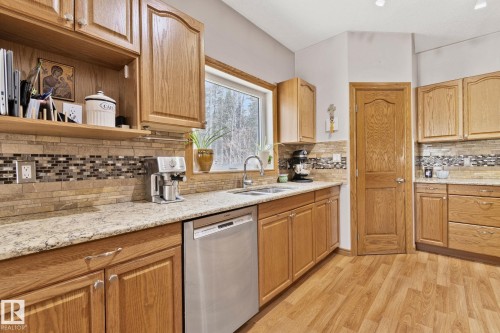 4228 8 Avenue, Edson, AB - Indoor Photo Showing Kitchen With Double Sink