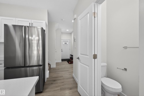 51 603 Orchards Boulevard Sw, Edmonton, AB - Indoor Photo Showing Bathroom
