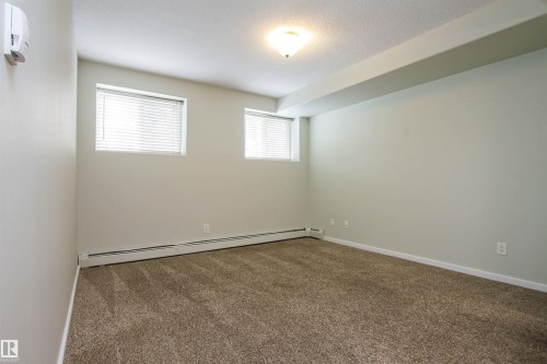 3 11827 105 Street, Edmonton, AB - Indoor Photo Showing Other Room
