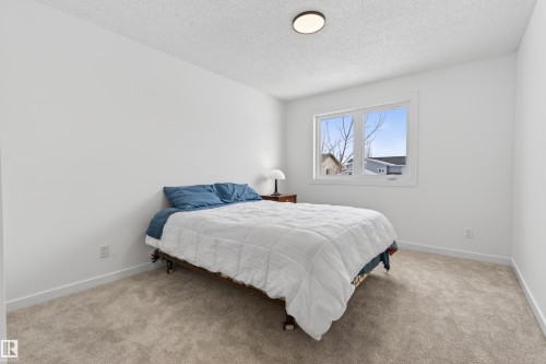 6002 52 Avenue, Cold Lake, AB - Indoor Photo Showing Bedroom