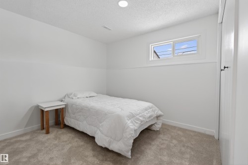 6002 52 Avenue, Cold Lake, AB - Indoor Photo Showing Bedroom