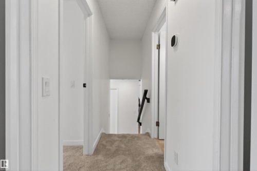6002 52 Avenue, Cold Lake, AB - Indoor Photo Showing Other Room