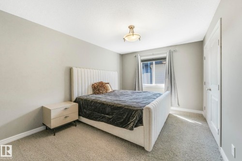 1232 Chahley Landing Landing, Edmonton, AB - Indoor Photo Showing Bedroom