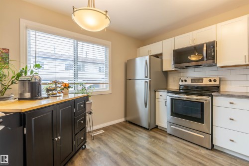 15 Walden Park, St. Albert, AB - Indoor Photo Showing Kitchen With Stainless Steel Kitchen
