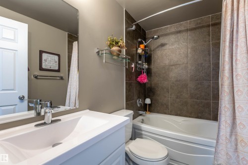 15 Walden Park, St. Albert, AB - Indoor Photo Showing Bathroom
