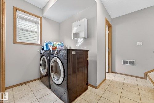 1354 118A Street, Edmonton, AB - Indoor Photo Showing Laundry Room