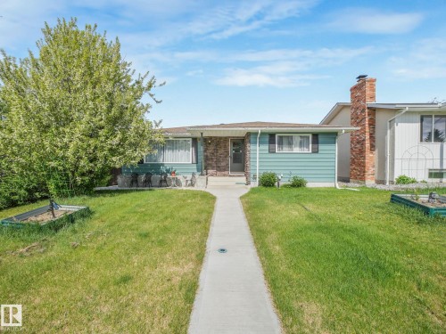 7120 39 Avenue, Edmonton, AB 