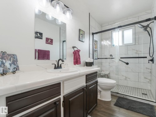 7120 39 Avenue, Edmonton, AB 