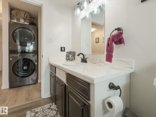 7120 39 Avenue, Edmonton, AB 