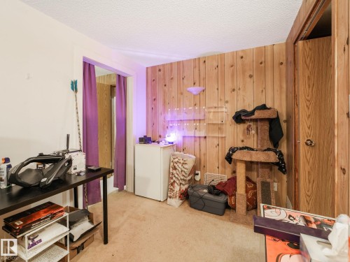 7120 39 Avenue, Edmonton, AB 