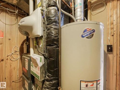 7120 39 Avenue, Edmonton, AB 