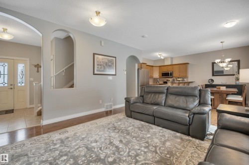 123 89 Rue Monette, Beaumont, AB - Indoor Photo Showing Living Room