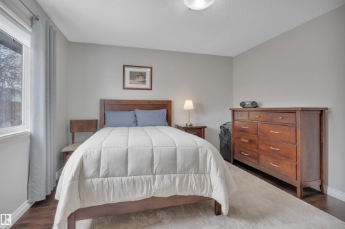 123 89 Rue Monette, Beaumont, AB - Indoor Photo Showing Bedroom