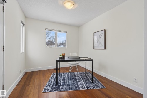 8860 93 Street, Edmonton, AB - Indoor